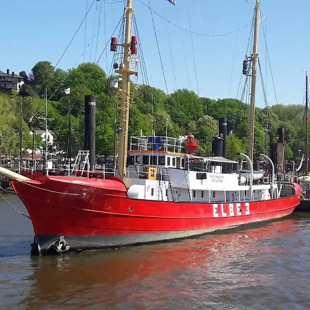 Gemuetliches Haeuschen Im Alten Land